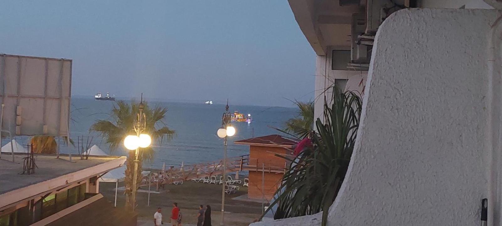 Paradise By The Sea 拉纳卡 外观 照片